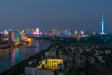14座旅游车有哪些